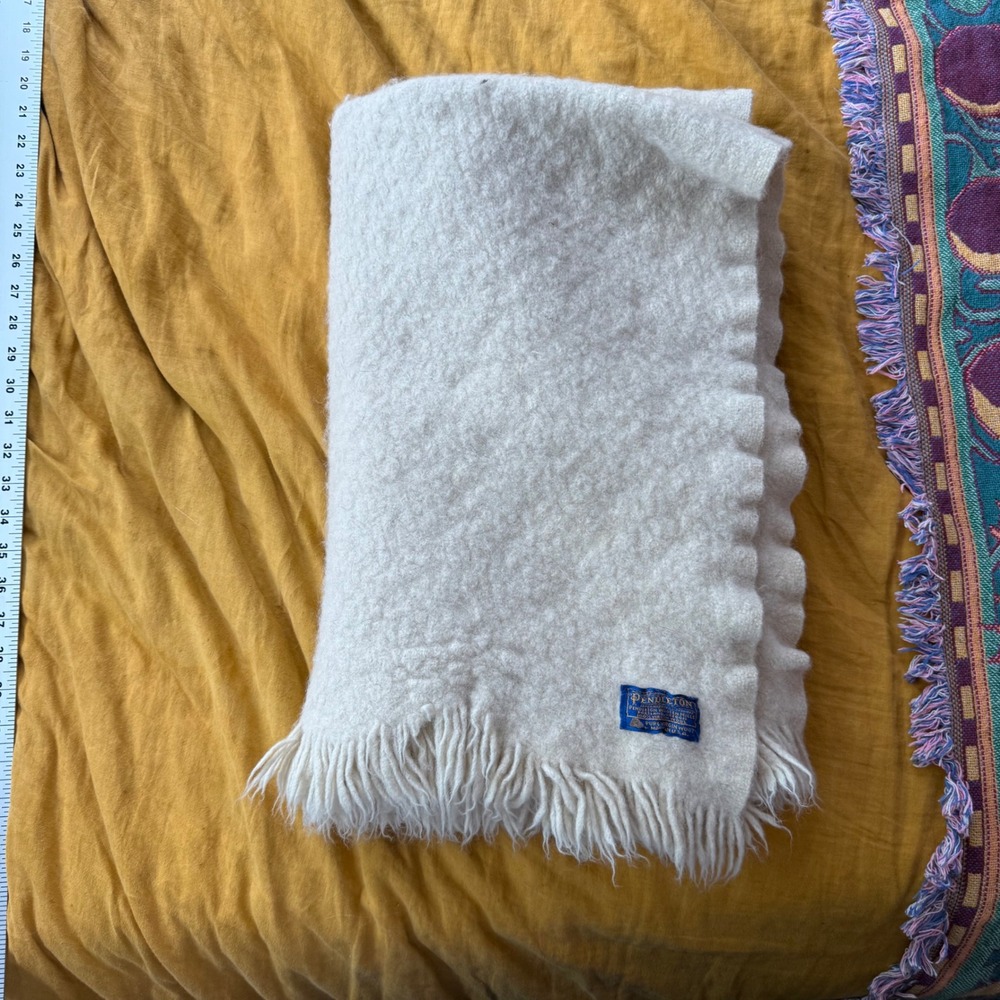 Vintage Pendleton Wool Blanket Cream White Fringed Throw 100% Virgin Wool USA